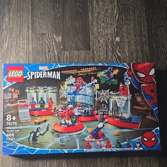 LEGO Marvel Spider-Man Attack on The Spider Lair 76175 Cool